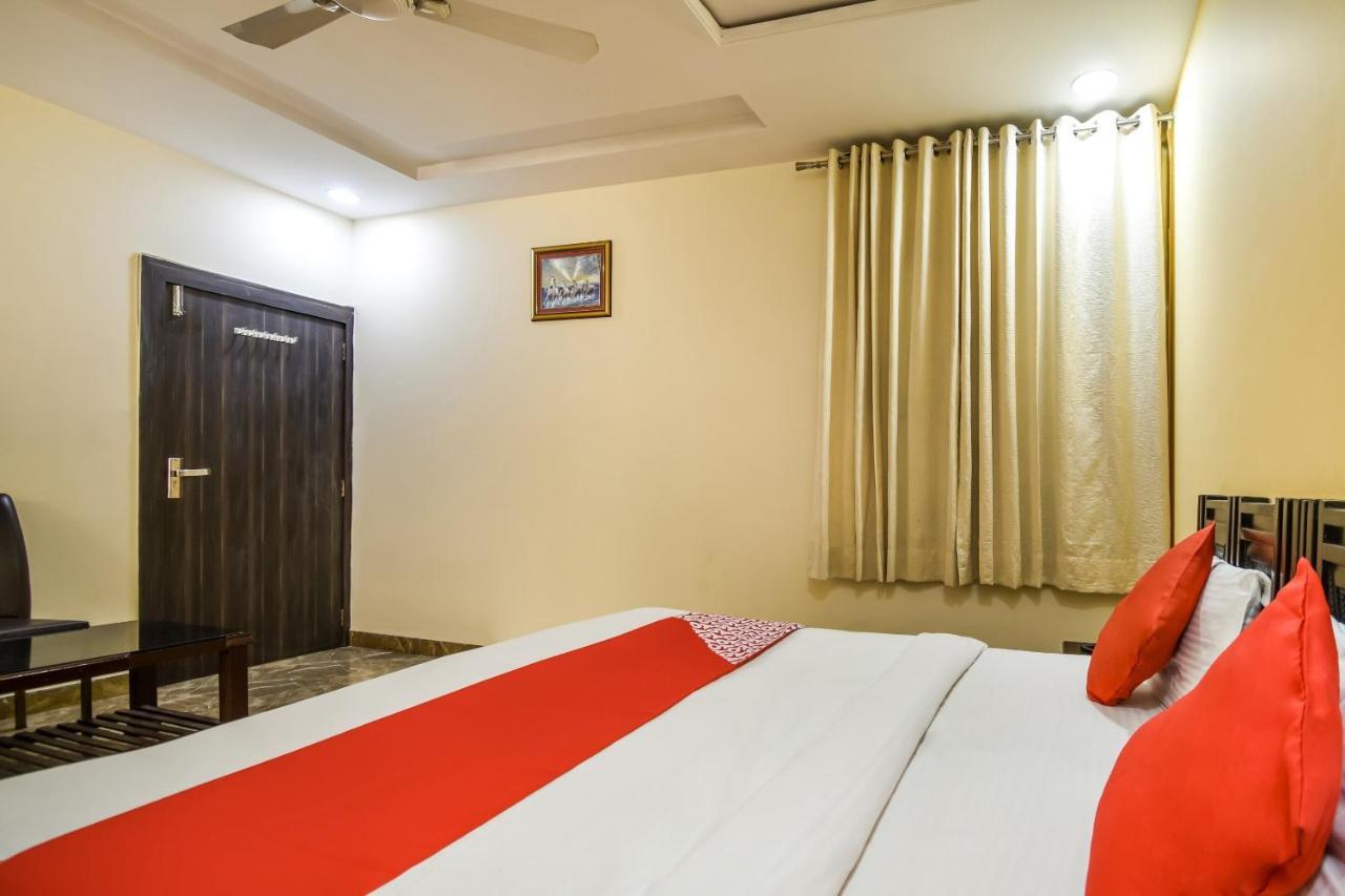 Oyo Flagship Hotel Spark Jaipur Luaran gambar